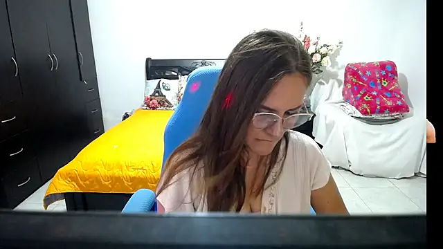 Xiimen online show from October 8, 2025, 11:35 pm