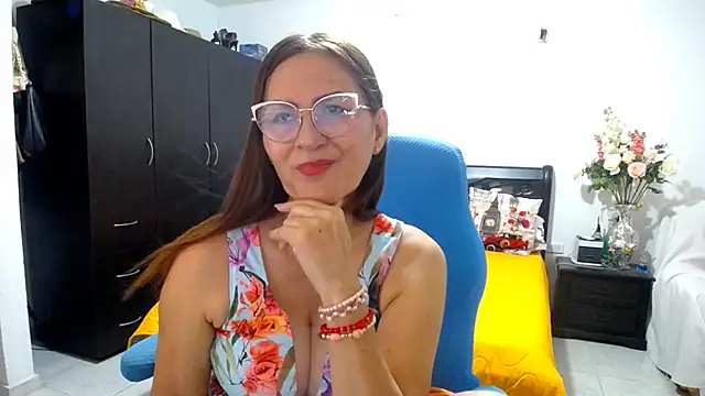 Xiimen online show from October 27, 2025, 5:17 pm