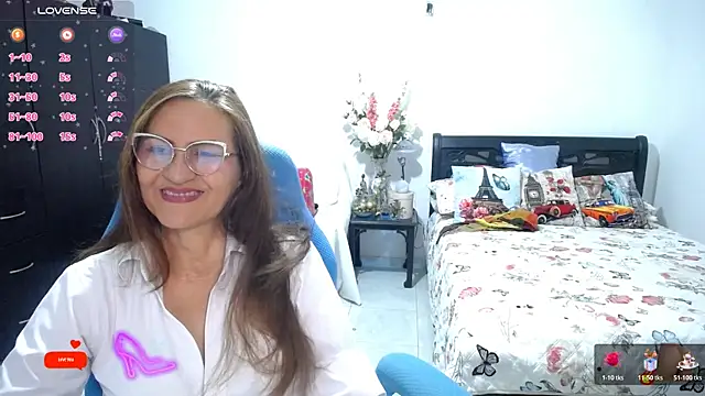 Xiimen online show from April 7, 2026, 11:37 pm