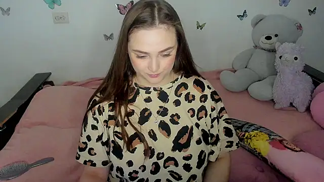 NataliEvans online show from March 9, 2026, 7:40 pm