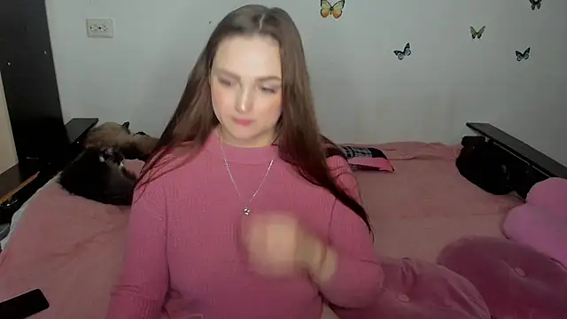 NataliEvans online show from May 13, 2026, 8:27 pm