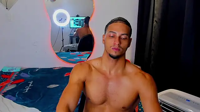 Snapshot of Kris_Khalifa69 chatting on September 28, 2025, 1:00 am Kris Khalifa69 online show from September 28, 2025, 1:00 am