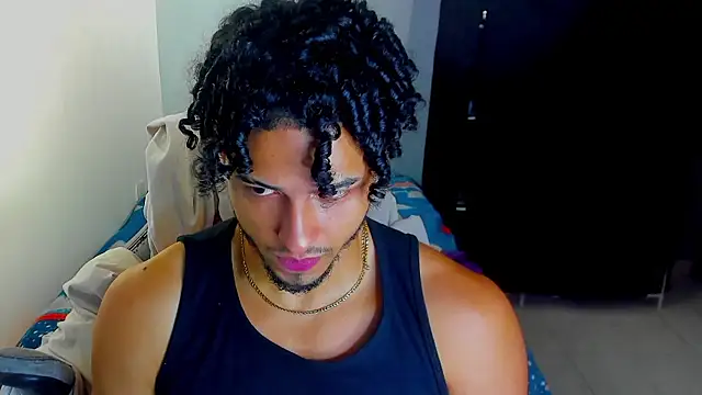 Snapshot of Kris_Khalifa69 chatting on January 18, 2026, 3:16 pm Kris Khalifa69 online show from January 18, 2026, 3:16 pm