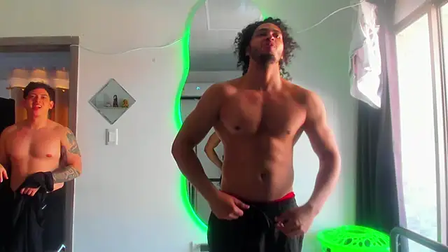 Kris Khalifa69 online show from June 10, 2026, 4:39 pm
