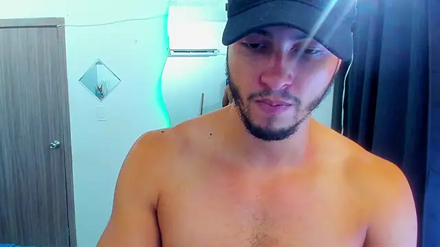 Kris Khalifa69 online show from June 11, 2026, 12:32 am