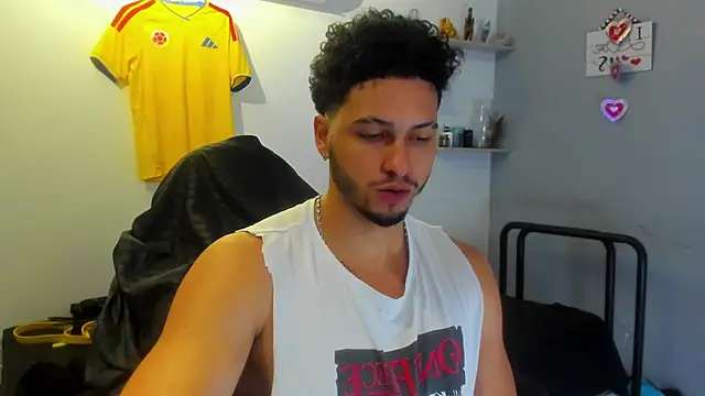 Kris Khalifa69 online show from June 20, 2026, 1:52 am