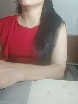 Snapshot of Chanchal--Navya chatting on June 10, 2026, 5:45 pm Chanchal--Navya online show from June 10, 2026, 5:45 pm