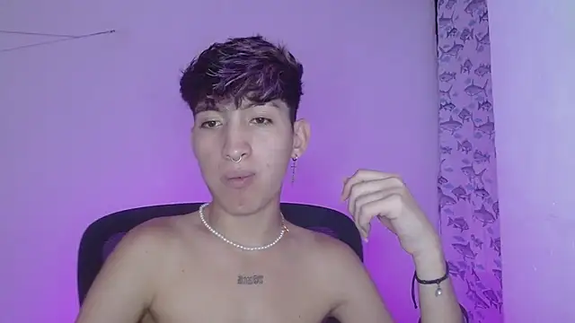 littlextreme online show from February 15, 2025, 1:53 am