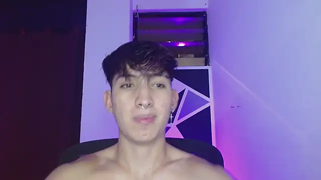 littlextreme online show from March 15, 2025, 2:56 am