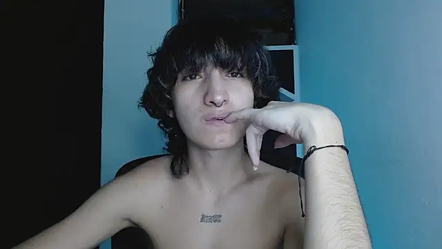 littlextreme online show from May 31, 2026, 1:36 am