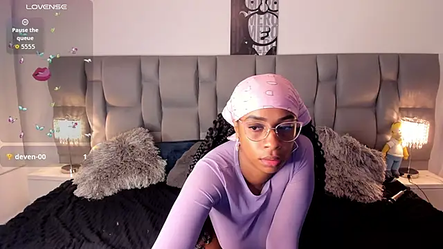 Nickytouse online show from March 5, 2026, 11:56 pm