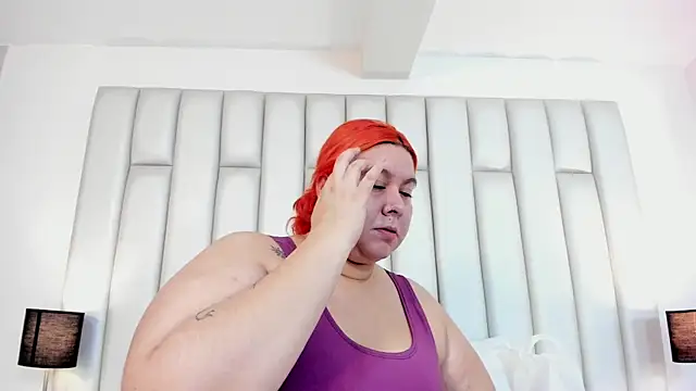 aandreaperez online show from March 5, 2025, 11:38 am