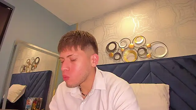 SebastianMaximoff online show from January 10, 2025, 12:04 pm