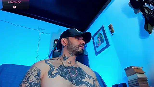 CamiloGray  online show from February 3, 2025, 12:57 pm