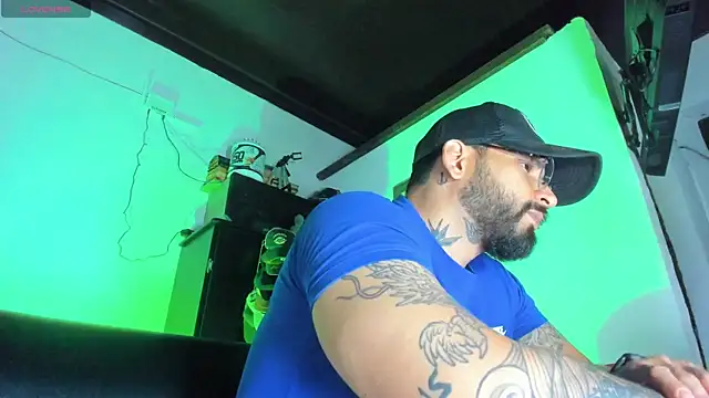 CamiloGray  online show from September 28, 2025, 1:05 pm