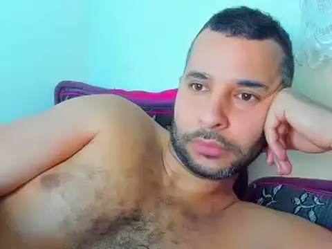 Snapshot of Dani_Lop chatting on February 3, 2025, 2:25 am Dani Lop online show from February 3, 2025, 2:25 am