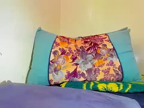 Snapshot of Dani_Lop chatting on February 15, 2025, 10:33 am Dani Lop online show from February 15, 2025, 10:33 am