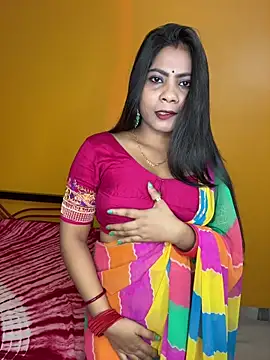 wow-wow-sexy online show from November 4, 2025, 5:23 pm