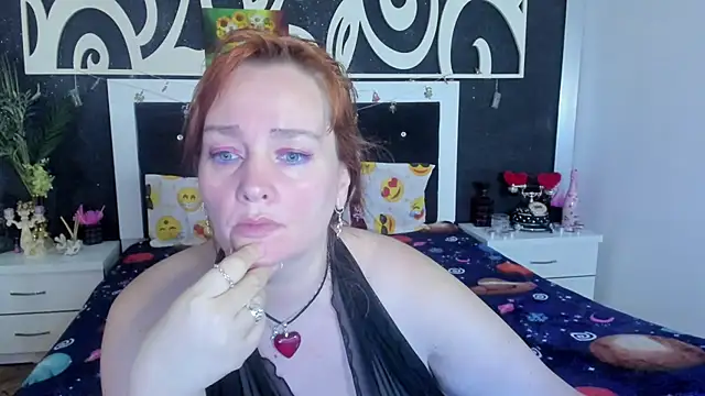 Snapshot of SinFulTitsDD chatting on December 15, 2024, 4:26 pm SinFulTitsDD online show from December 15, 2024, 4:26 pm