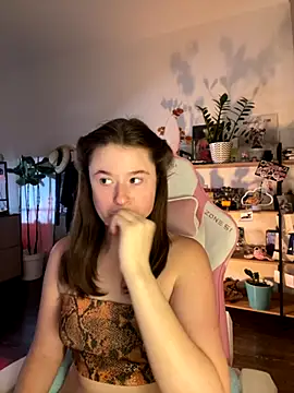 sweetest pie online show from September 19, 2025, 5:57 pm