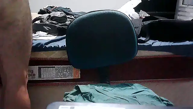 eduar570 online show from February 5, 2026, 1:32 am