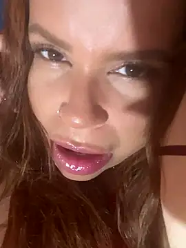 pimenta gaby online show from November 17, 2025, 11:16 am