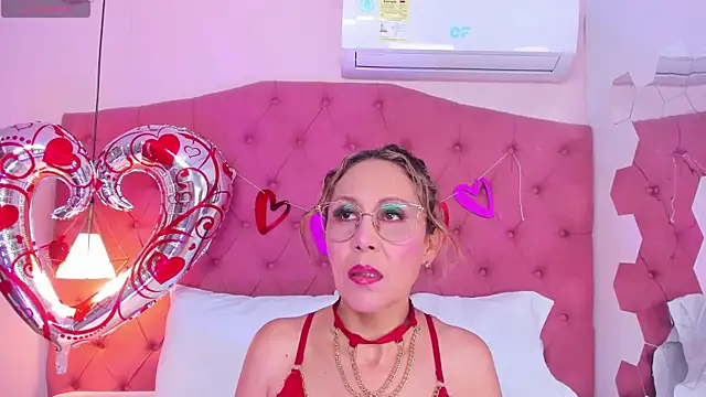 DaliaScoth online show from February 18, 2025, 7:19 pm