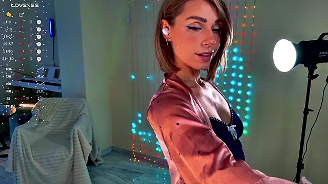 Arielle  03 online show from February 11, 2026, 2:16 am