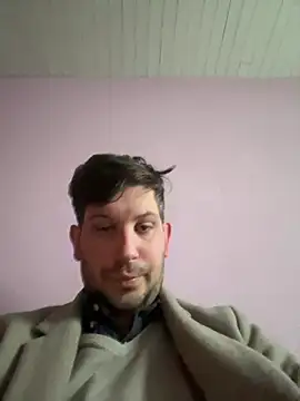 Snapshot of Taxidriver1988 chatting on January 15, 2025, 3:39 pm Taxidriver1988 online show from January 15, 2025, 3:39 pm