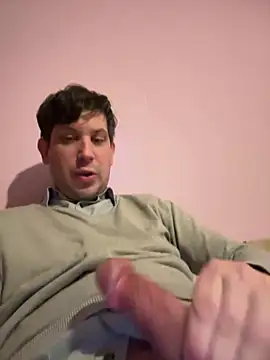 Snapshot of Taxidriver1988 chatting on February 11, 2025, 7:59 pm Taxidriver1988 online show from February 11, 2025, 7:59 pm