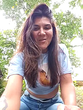 Yuky ta online show from February 4, 2025, 8:38 pm