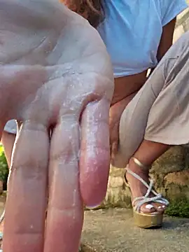 Yuky ta online show from April 1, 2026, 2:47 pm