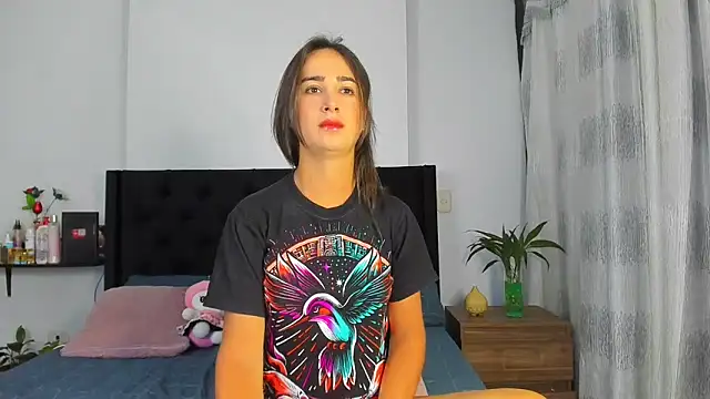 AndreaStivens online show from October 3, 2025, 8:55 am