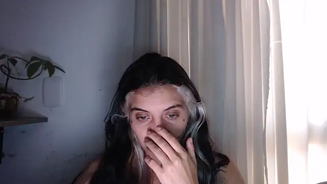 mariecam420 online show from March 18, 2025, 10:58 pm