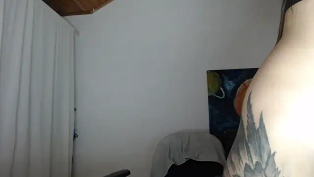 mariecam420 online show from November 7, 2025, 4:01 am