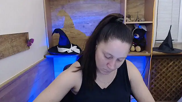 JosieJun  online show from October 24, 2025, 5:53 pm