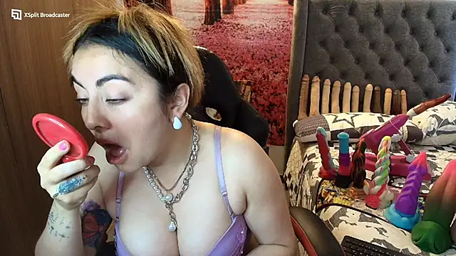 sofia23dirty online show from October 13, 2025, 8:31 pm