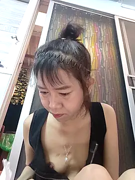 Little suzy5 online show from April 2, 2026, 8:39 pm