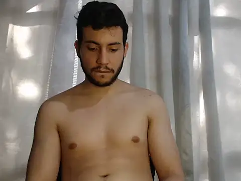 Armando 2002 online show from December 14, 2024, 7:46 pm