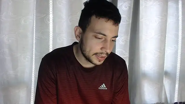 Armando 2002 online show from February 20, 2025, 4:14 pm