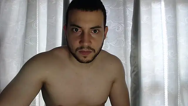 Armando 2002 online show from March 25, 2026, 5:41 pm