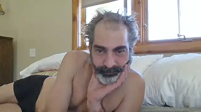 Snapshot of Poindexxter13 chatting on February 25, 2025, 10:29 pm Poindexxter13 online show from February 25, 2025, 10:29 pm