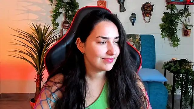 CeceliaJohnson online show from February 6, 2025, 8:07 am