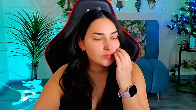 CeceliaJohnson online show from December 17, 2025, 8:09 am