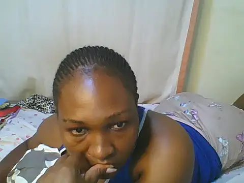 cute lavenda online show from April 17, 2026, 10:02 pm