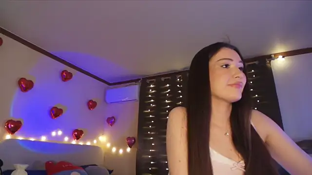 Snapshot of SoeTheReal chatting on February 11, 2026, 6:13 pm SoeTheReal online show from February 11, 2026, 6:13 pm