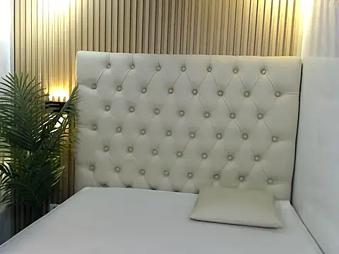 Snapshot of Abetterwomanxx chatting on November 29, 2025, 10:07 am Abetterwomanxx online show from November 29, 2025, 10:07 am