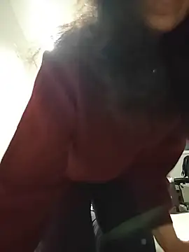 Susannemilf online show from November 17, 2025, 1:00 am