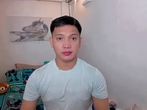 xSebastian19 online show from April 22, 2026, 5:03 pm