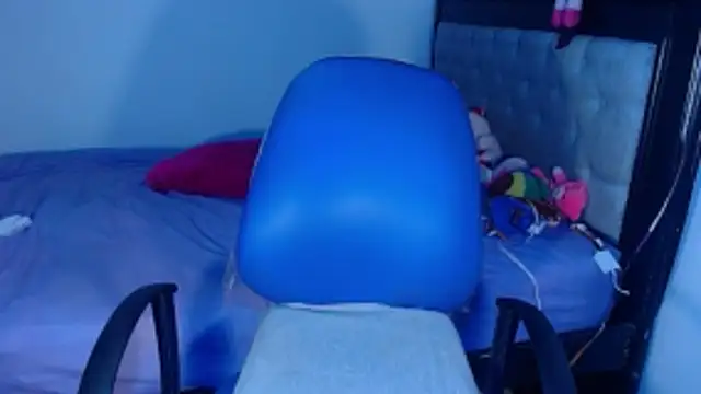 Pamelanicole online show from November 26, 2025, 11:28 pm